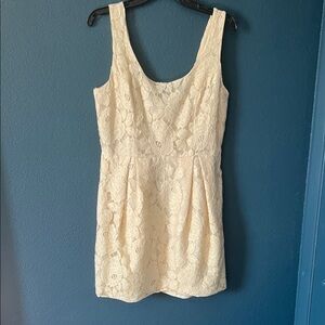 Forever 21 Cream Lace Top
